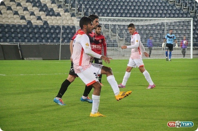 עבד נהדר באגף השמאלי ובישל את השער. צעירי בלבן (עדי אורן)